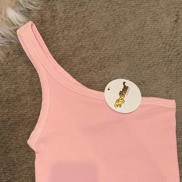 Pink One-Shoulder Ribbed Tank Top - Picture 2 of 3